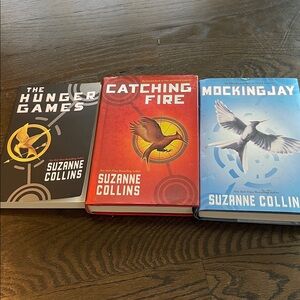 The Hunger Games Trilogy Book Set